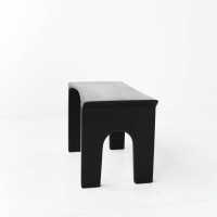 <a href="https://www.galeriegosserez.com/artistes/cober-lukas.html">Lukas Cober</a> - Kuro - stool